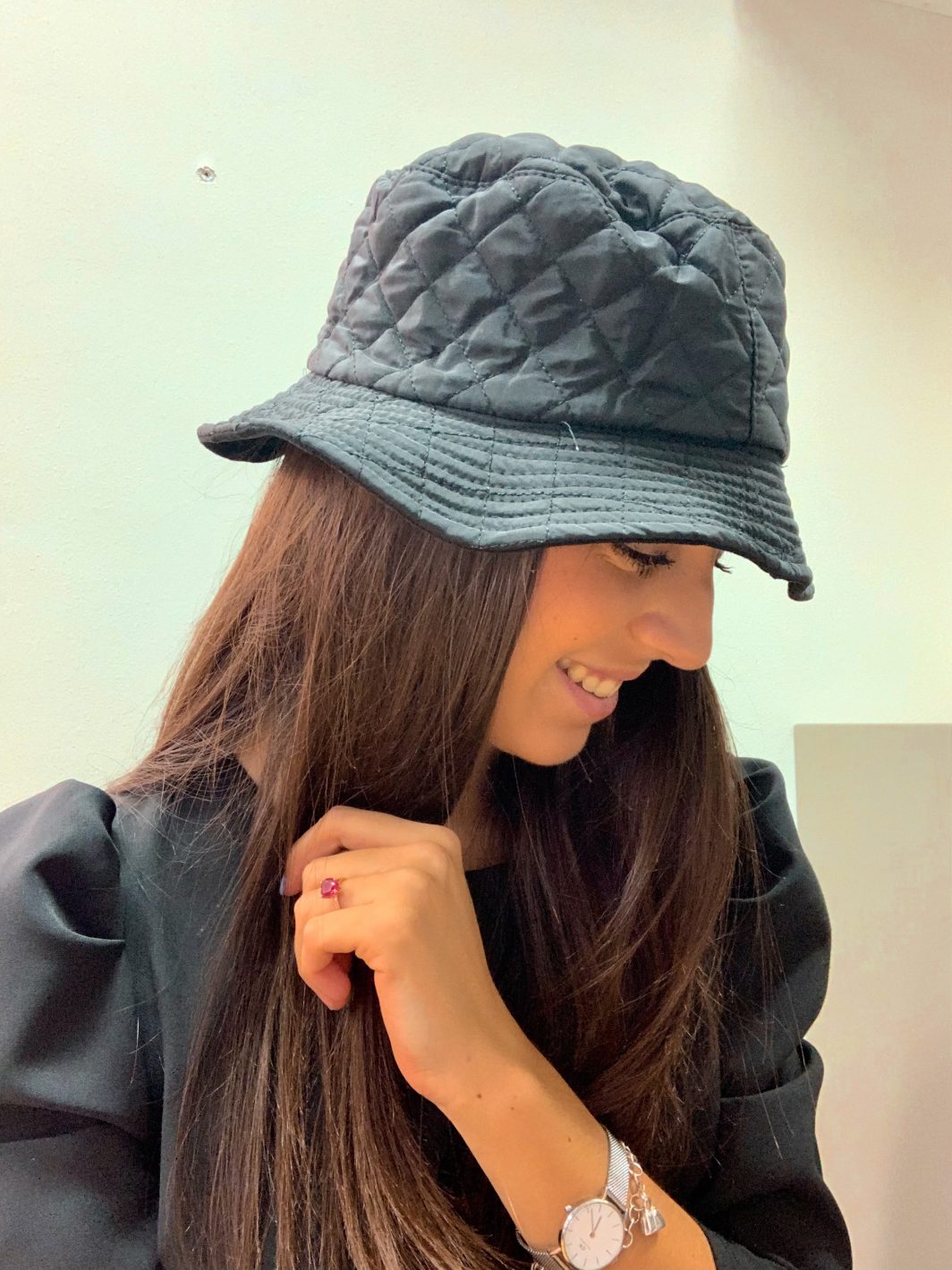 CAPPELLO DA PIOGGIA MATELASSÉ -NERO- – Theorema Pelle