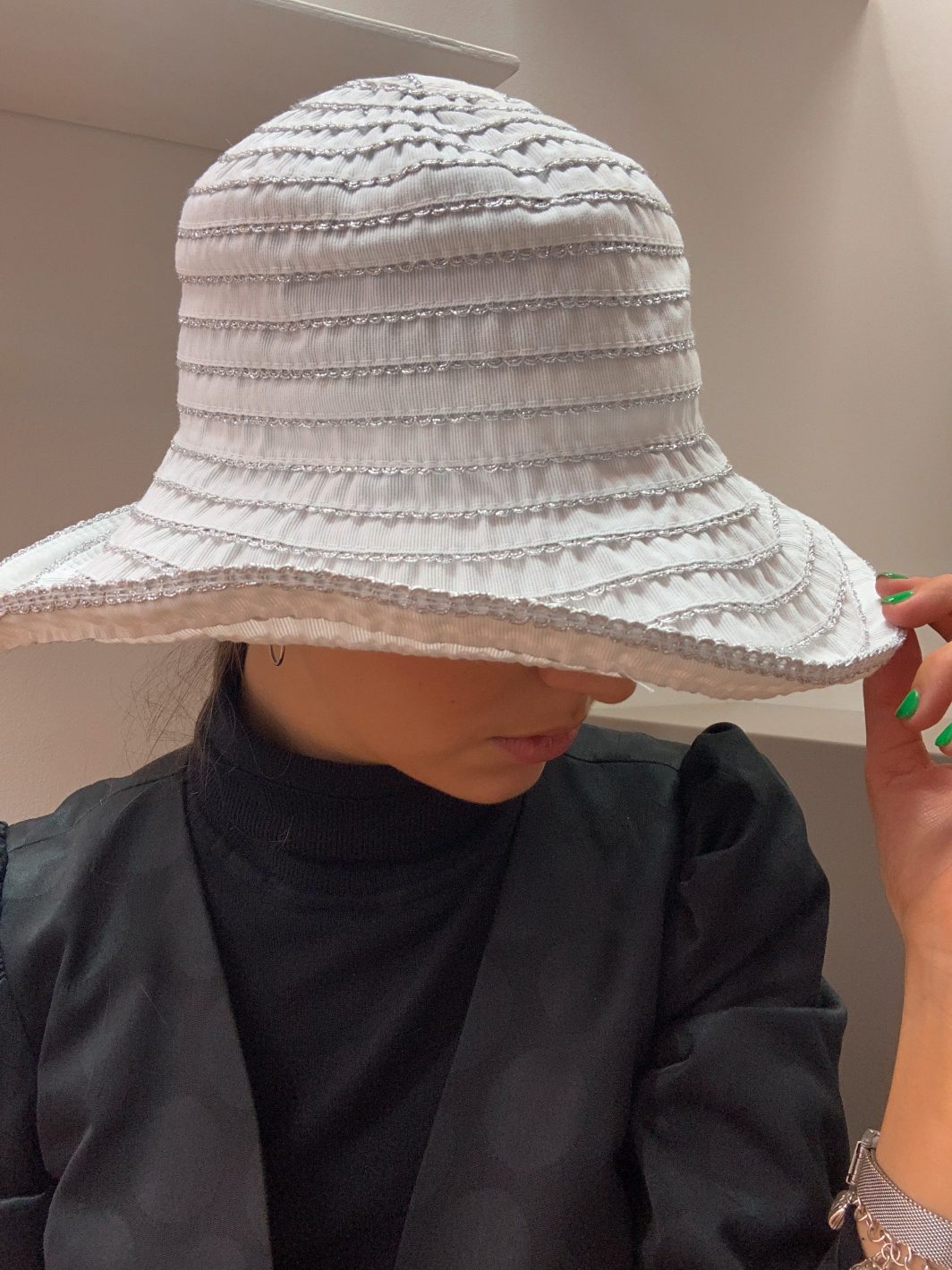 CAPPELLO DONNA ELEGANTE – Theorema Pelle